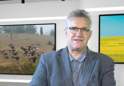Ceny żywności w rękach czterech ludzi. Dwóch walczy o życie, dwóch o władzę