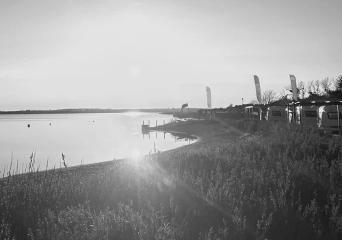 Na plaży w Chałupach miało dojść do wstrząsających scen. „Szukamy skrzywdzonych dziewczyn”