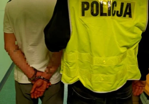 Skandaliczny atak na dworcu w Ustce. Imigrant ze wschodu zatrzymany dopiero po nagłośnieniu sprawy