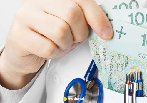 Lekarz zarobił 2,7 mln zł w rok. Rekordowe wynagrodzenie medyka z Zamościa