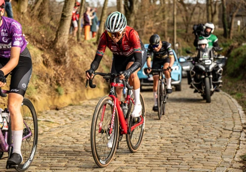 Tour of Britain Women 2026: 1 z kolarek poza wyścigiem po pozytywnym teście antydopingowym