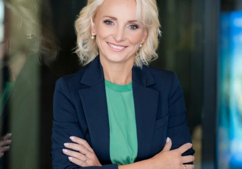 Zmiany w bonach i jednorazowe szkło w systemie kaucyjnym. Ekspertka wskazuje ryzyka dla sklepów