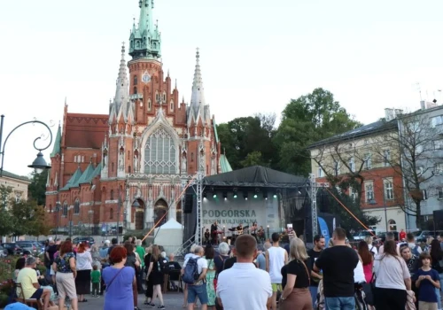 Darmowe koncerty pod gołym niebem. Kraków szykuje muzyczny wieczór