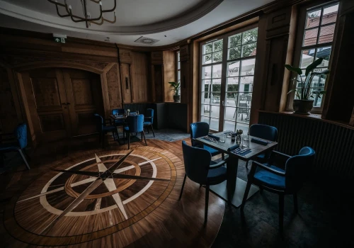 CLUE w Park Hotelu: restauracja, w której biznes zawiera umowy przy dobrym winie