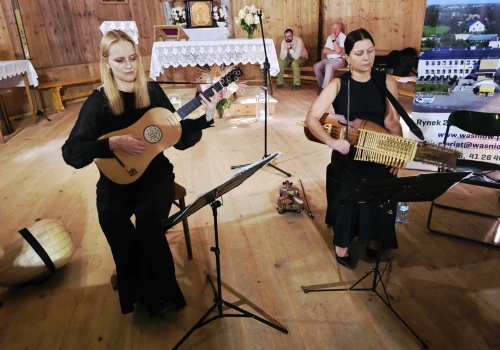 „Harmonia Światła i Cienia” – Vivaldi i Bach w Piekoszowie