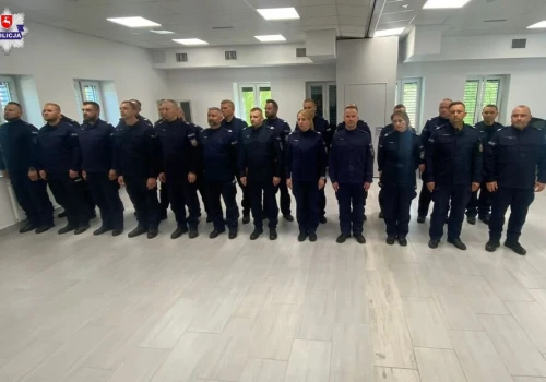 24 policjantów ukończyło szkolenie aspiranckie w Lublinie