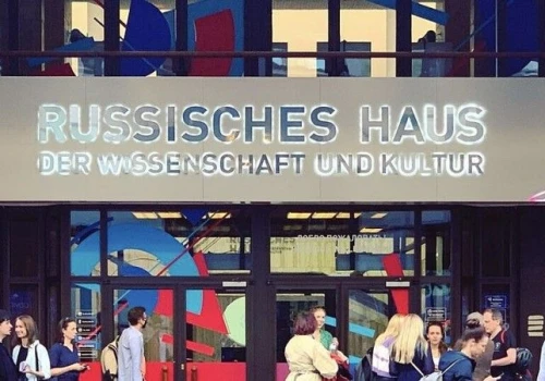 Dom Rosyjski w Berlinie. Instytucja kultury czy ekspozytura rosyjskiego wywiadu?