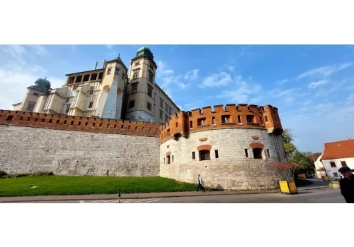 Na Wawelu mogą powstać nowe budynki. Magistrat rozpoczyna zmianę planu