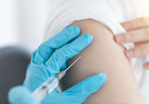 Powszechne szczepienia przeciwko RSV możliwe? Eksperci mówią, że konieczne