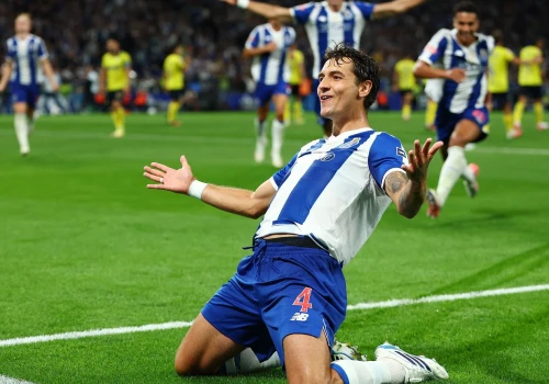 Kiwior mógł zostać bohaterem Porto. Wtedy do akcji wkroczył sędzia