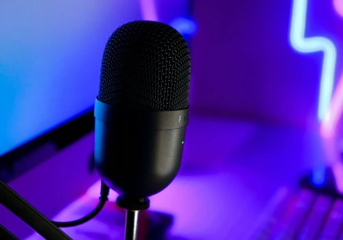 Więzienie za patostreamy. Nowe przepisy wchodzą w życie, ale sieć uciekła do przodu