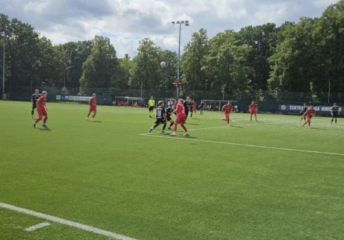 Strefa Kibica. Widzew II wiceliderem, wpadki Pelikana i Warty, derby dla Lechii