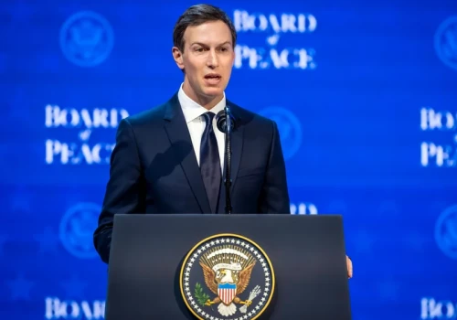 Tajne spotkanie zięcia Trumpa z liderem demokratów. Szykuje się rewolucja?