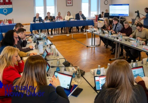 Czy Radni przyznają tytuły Honorowego Obywatela i odznaczenia „Zasłużony dla Miasta”?