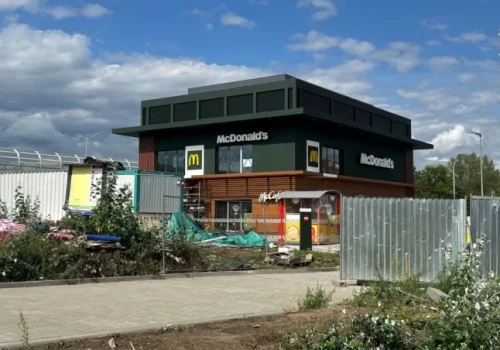McDonald’s przy stadionie we Wrocławiu prawie gotowy