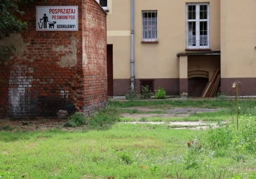 Trwa przetarg na rewaloryzację podwórza przy ulicy Roosevelta w Legnicy