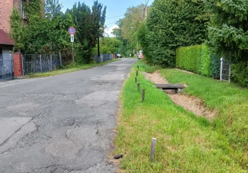 Ulica Huta Rozalii zapomniana przez miasto? Mieszkańcy chcą remontu