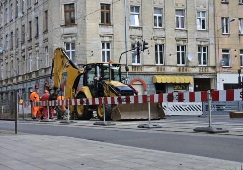 Remont torowiska przy Placu Kościelnym. Są utrudnienia