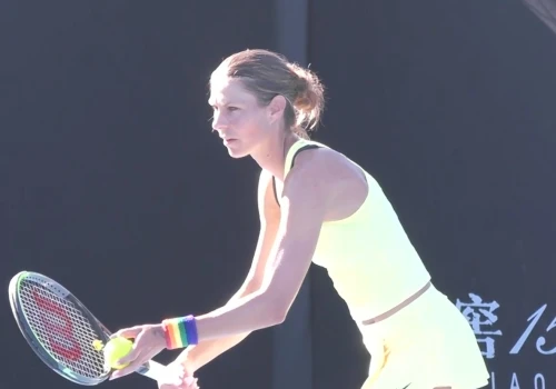 Tenis ziemny: Katarzyna Piter i Janice Tjen w ćwierćfinale w Monterrey!