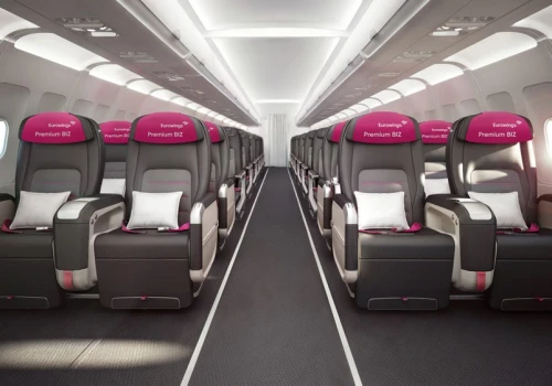 Koniec z wolnym środkowym fotelem. Eurowings stawia na prawdziwą klasę biznes