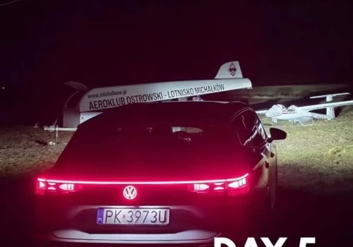 Pogoda storpedowała zawody w Michałkowie! Aż 57 pilotów lądowało w polu