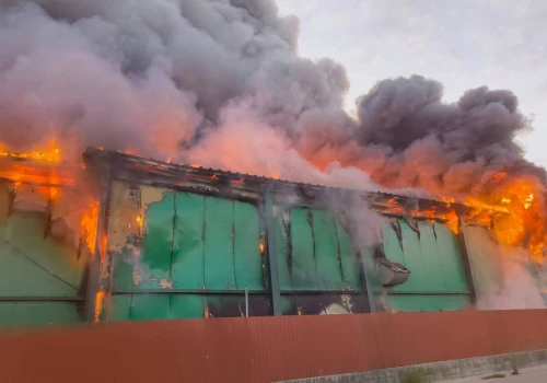 Ogromny pożar ubojni drobiu na Podlasiu. Straty idą w miliony złotych