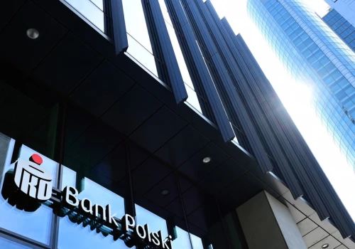 Największy polski bank wraca na rynek. Listy zastawne znów w sprzedaży