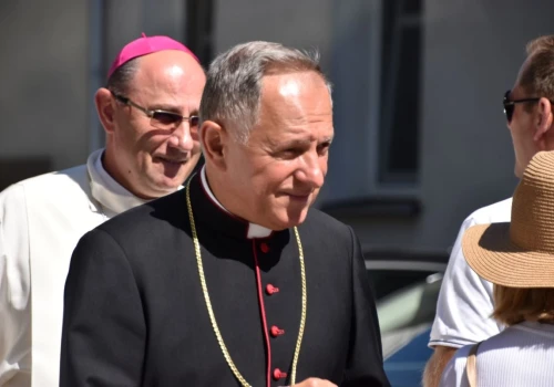Abp Mokrzycki: bez Bożej pomocy Ukraina nie wytrzyma naporu zła