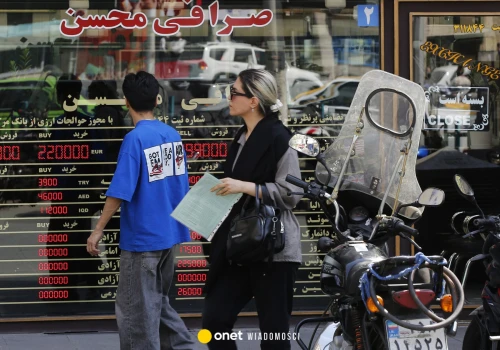Iran odpowiada na sankcje USA. 