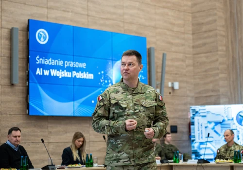 Polskie wojsko buduje własną AI. Pomagają gigantyczne zakupy z SAFE