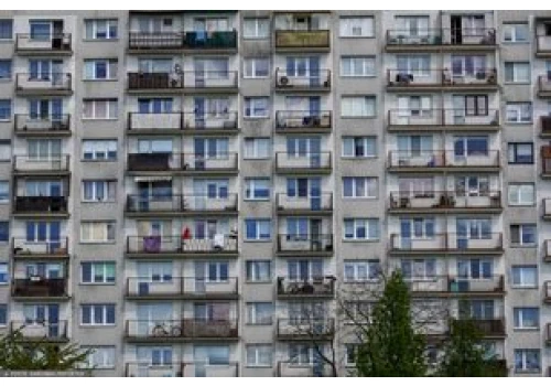 Pierwszy taki przypadek w Polsce. Dotyczy bloku z wielkiej płyty