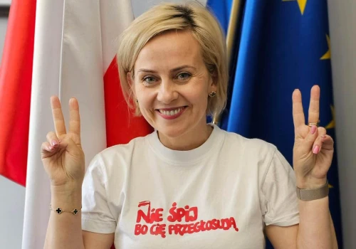 Burmistrz ze sceny „Zamknij pysk”, „ja ci zaraz pokażę d…”. Polityka psuje ludzi, czy tylko pokazuje ich prawdziwą naturę?