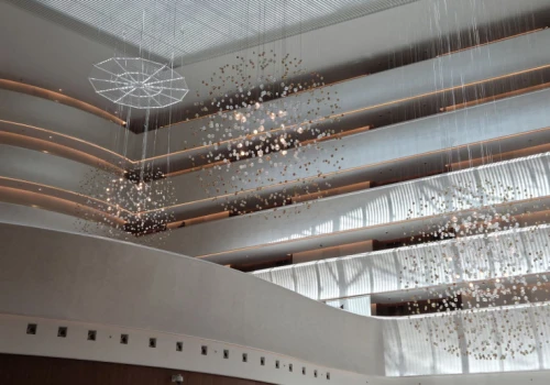 Polka stworzyła monumentalną instalację w luksusowym hotelu w Abu Zabi