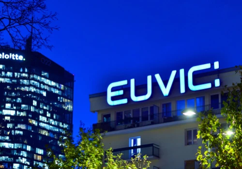 Euvic przejmie Softiq