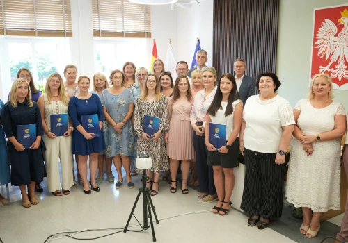 Nauczyciele z awansami i narada przed nowym rokiem szkolnym w gminie Świdnica