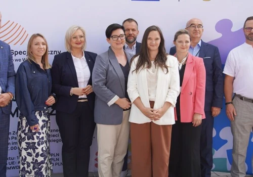 Dolny Śląsk wzmacnia system wsparcia dla rodzin