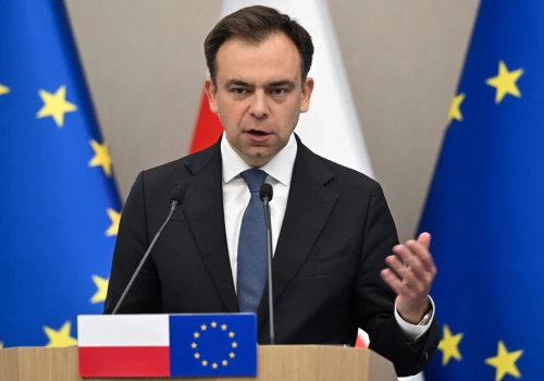 Rząd zaskoczył zmianą w opłatach. Podwyżka z 19 do 30 proc.