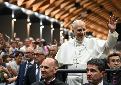 Lourdes: ponad 100 tys. osób zarejestrowanych na wizytę Leona XIV