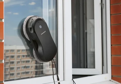Okna umyją się same. Promocja na robota myjącego w Lidlu