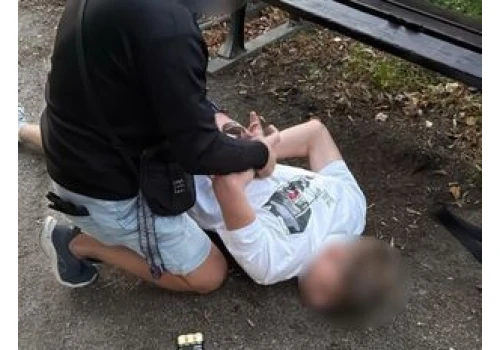 Wrocław: Zmyślił, że wygrał w kasynie i się tym chwalił. Porwali go i brutalnie zmuszali, żeby oddał pieniądze