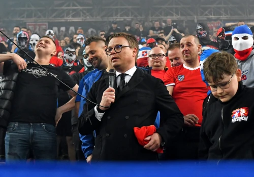 Królewski odpowiedział Podolskiemu i wzywa do działania. „Zróbmy z tym coś”