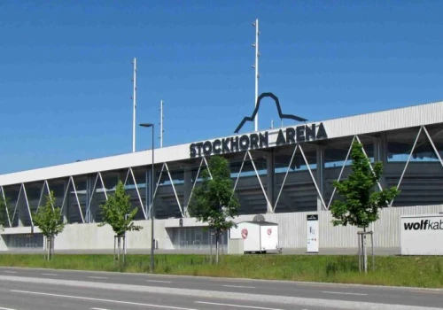 Lech wbił im siedem, teraz tracą dwóch podstawowych. Thun rozsprzedaje mistrzów