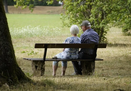 Niepokojąca demografia Warmii i Mazur w 2025 roku. Ubywa mieszkańców, społeczeństwo się starzeje
