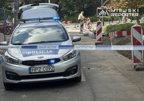 Niewybuch w Śródmieściu. Utrudnienia w ruchu i akcja służb