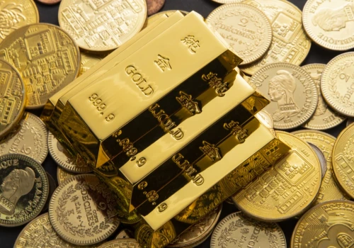 Złoto przebiło 4500 dolarów. Azja przejmuje rynek, a USA tonie w długu