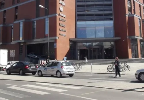 Nowa sygnalizacja świetlna na ulicy Oleskiej już w grudniu. Podpisano umowę