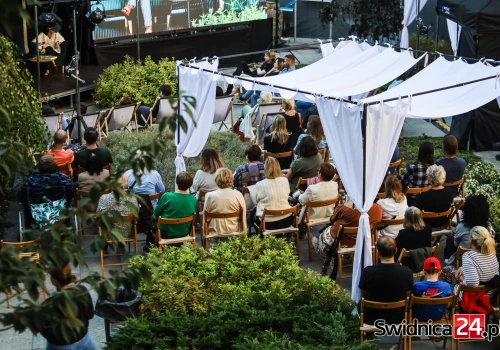 Reportaż na pierwszym planie. W Świdnicy rusza festiwal literacki iKROPKA