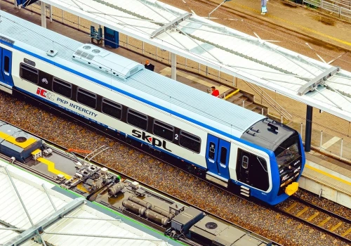 MI: Start pociągów Warszawa – Łomża uzależniony od dostaw taboru