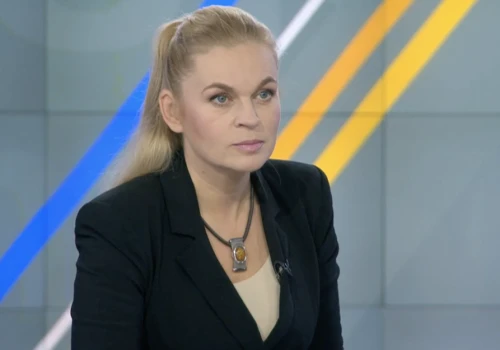 Biskupi pouczają Nowacką w TEJ sprawie, stanowcza reakcja! „Nie mają prawa ingerować”