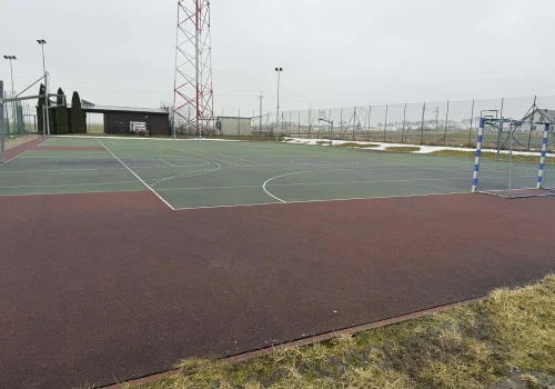 Ponad 500 tys. zł na modernizację Orlika w Wierzchlesie. Pieniądze trafią także do Siemkowic i Rząśni